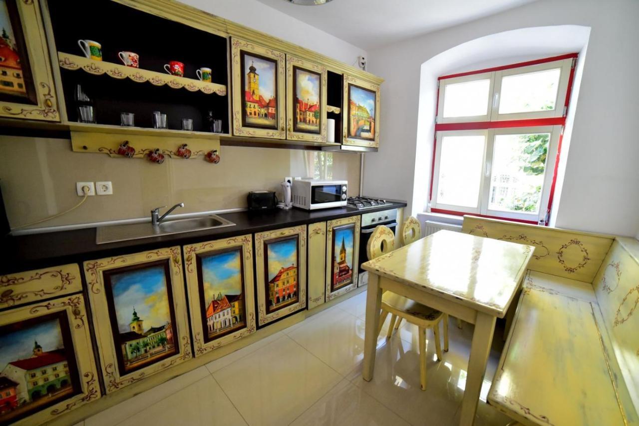 Gm 15 Apartments Sibiu Buitenkant foto