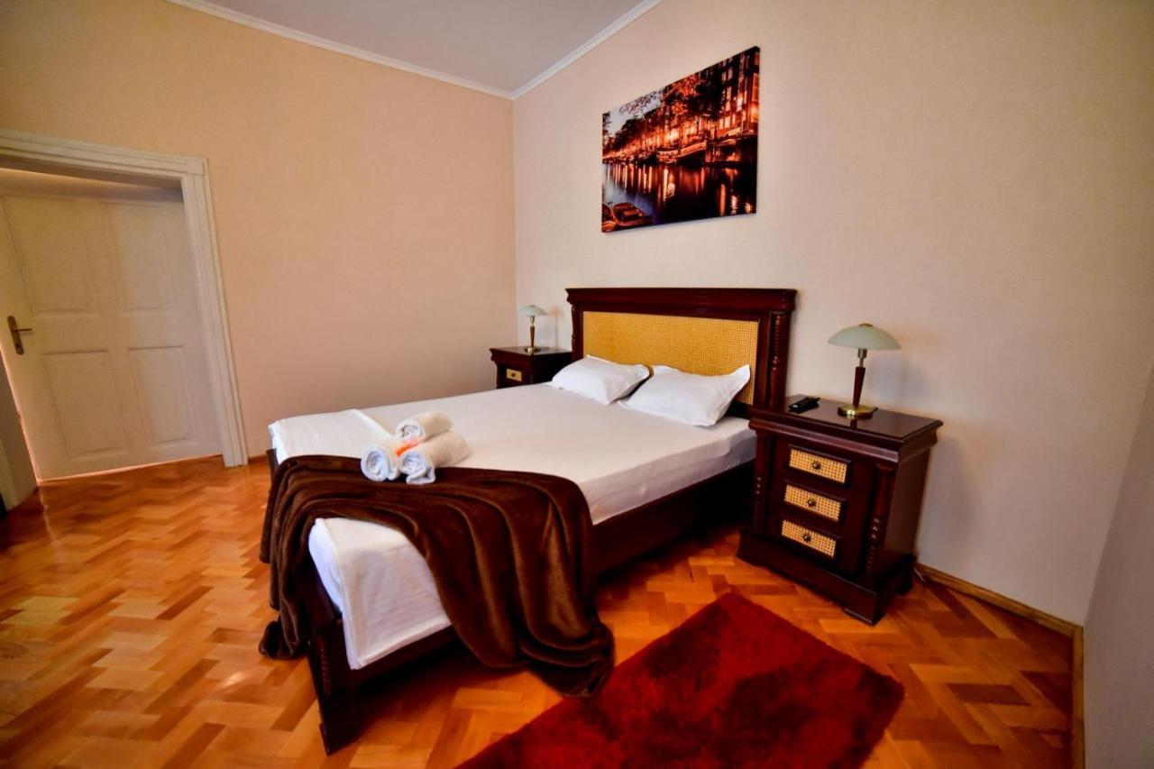 Gm 15 Apartments Sibiu Buitenkant foto