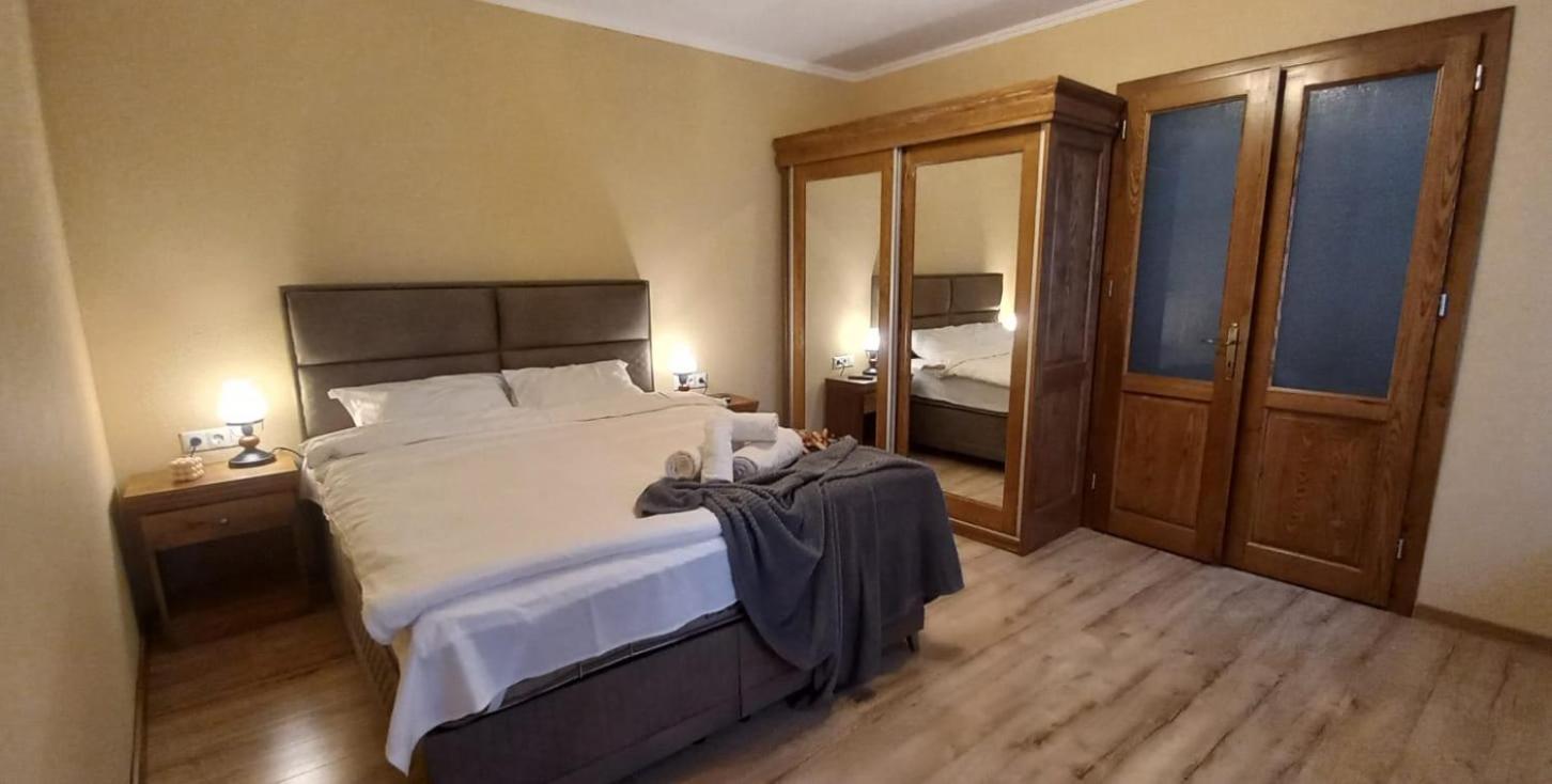 Gm 15 Apartments Sibiu Buitenkant foto