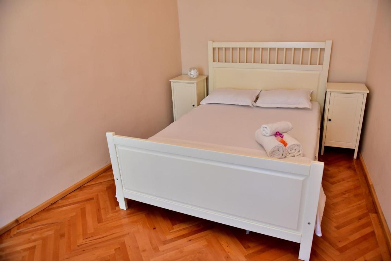 Gm 15 Apartments Sibiu Buitenkant foto